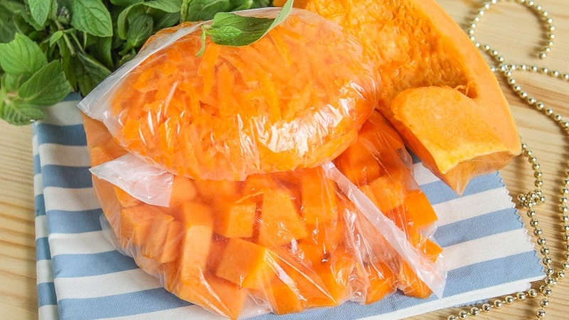 How to store pumpkin in the cellar for the winter: create favorable conditions to avoid spoilage of the vegetable