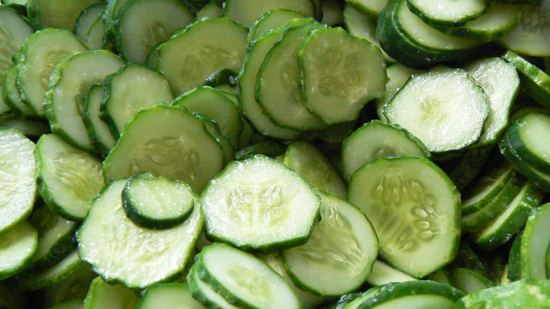 How to pickle large cucumbers in slices for the winter: the most delicious recipes and tips for preparing them