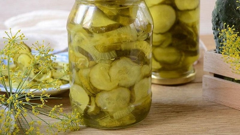 How to pickle large cucumbers in slices for the winter: the most delicious recipes and tips for preparing them
