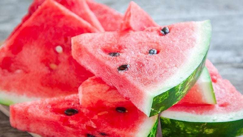 What is the calorie content of watermelon, and how is it beneficial for the human body?