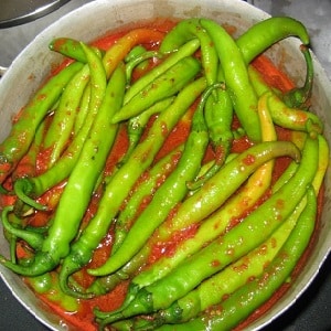 The best ways to prepare hot peppers for the winter: recipes for preserving and drying the hot seasoning
