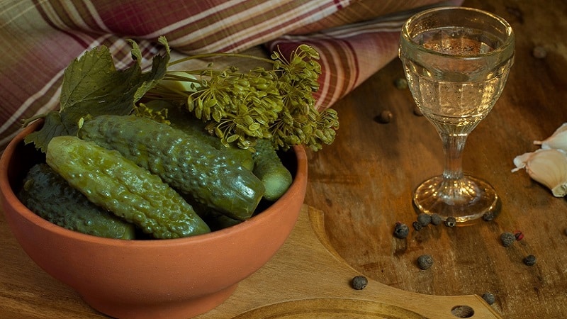 Why are pickles empty inside and how to make them correctly, preventing this problem