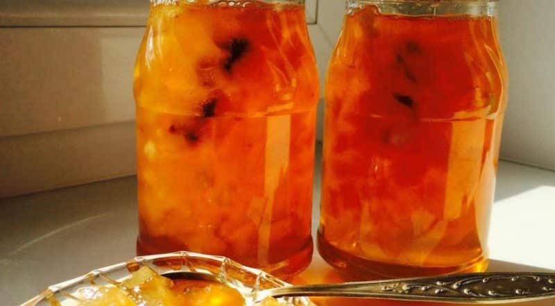 Delicious and simple recipes for melon jam with apples