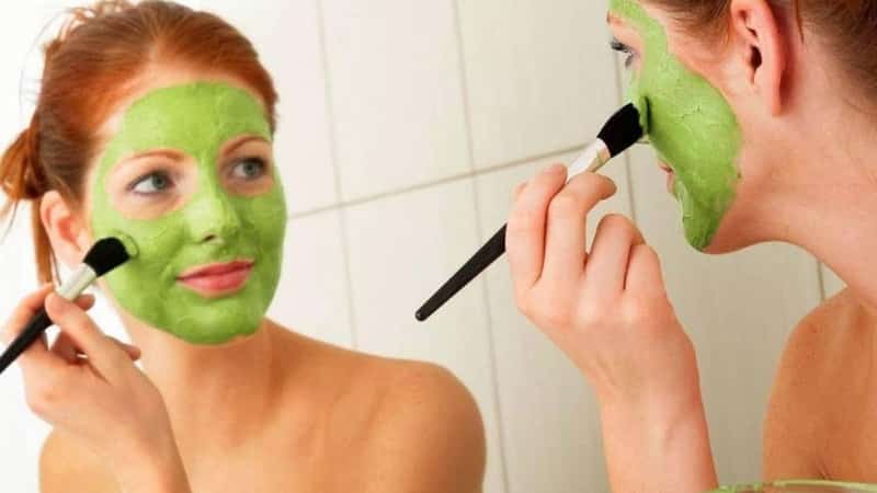 The best remedy for facial skin: homemade parsley masks