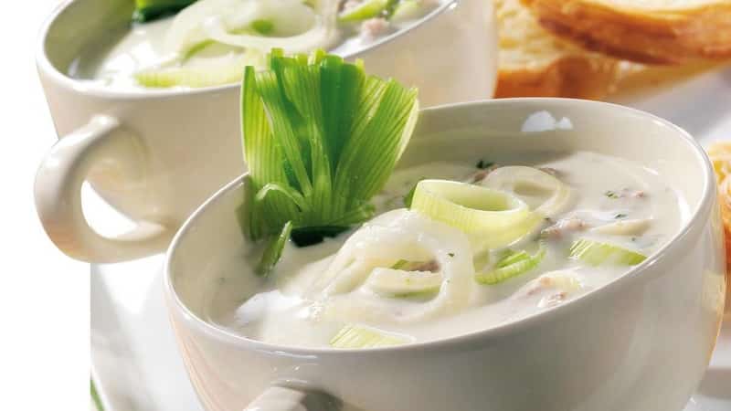 Health benefits and harms of leeks: what is good for them and how to use them correctly