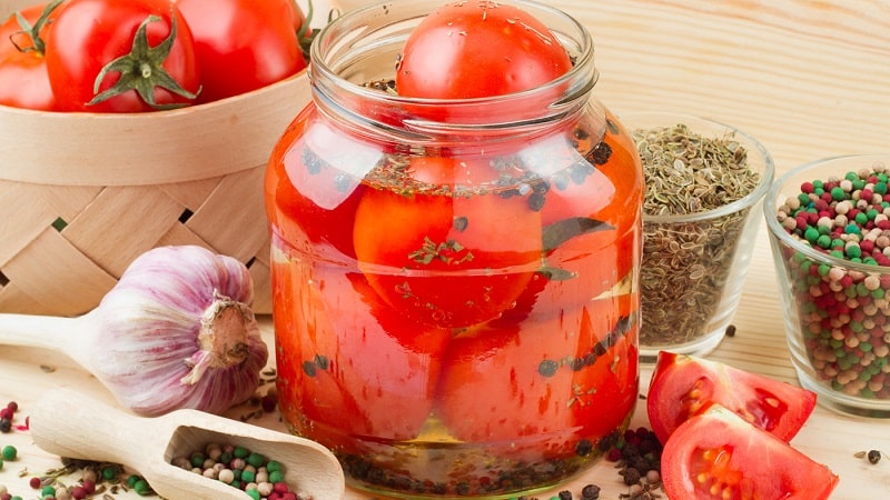 Amazing-tasting recipes for tomatoes and celery for the winter