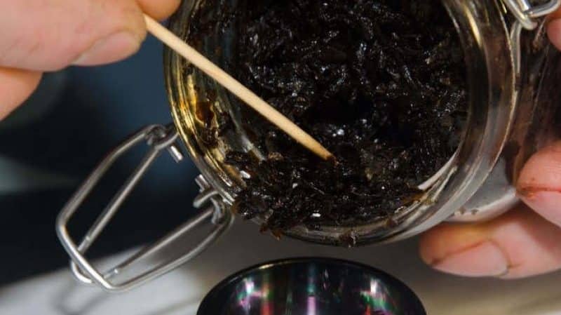 How and with what to properly flavor tobacco at home