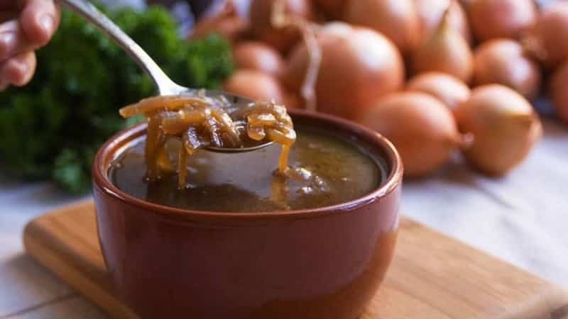 Quick and tasty weight loss with onion soup