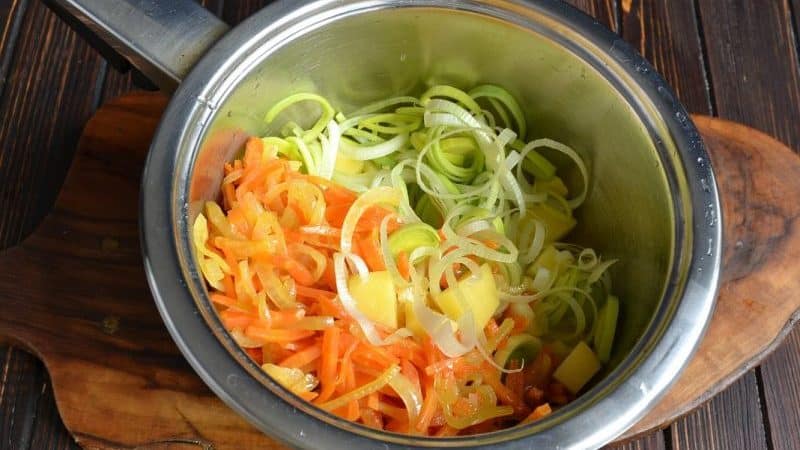 How to properly cook and eat leek soup for weight loss