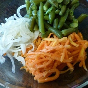 How to deliciously prepare carrots in Korean style for the winter in jars