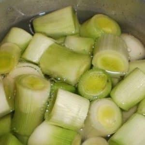 How to cook pickled leeks: the best recipes