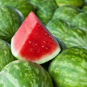 At what temperature and how long can watermelon be stored?