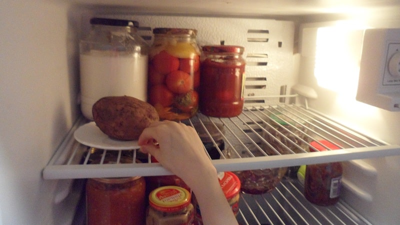 How to store potatoes in the refrigerator and is it possible to do so?