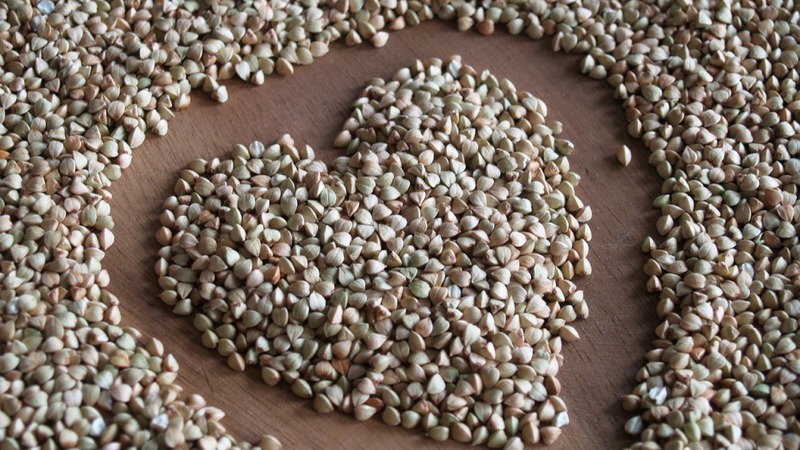 Why do people in Russia love buckwheat so much and why don’t foreigners eat it?