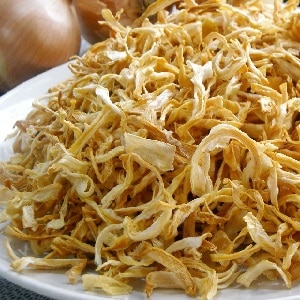 What to do with peeled onions: how to preserve them longer