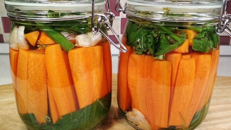 Step-by-step recipes: how to pickle carrots for the winter