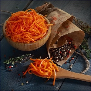 What is the calorie content of Korean carrots and can you eat them while losing weight?
