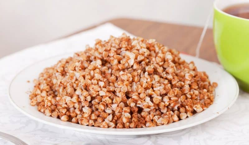 What is the calorie content of boiled buckwheat and is it possible to lose weight?