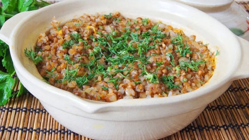 What is the calorie content of boiled buckwheat and is it possible to lose weight?
