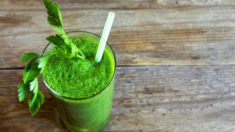 Beneficial properties of parsley for women