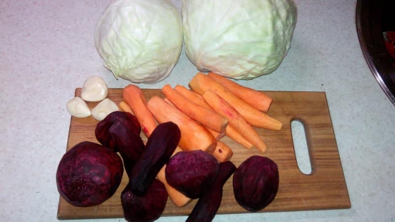How to properly ferment cabbage with heads of cabbage: step-by-step instructions and recipe options