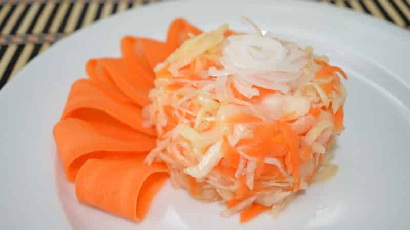 How to properly ferment cabbage with heads of cabbage: step-by-step instructions and recipe options