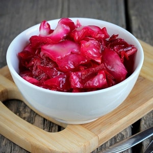 Quick and delicious recipes for making sauerkraut in 3 days