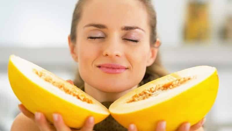 Melon is the best friend for a woman’s body: what are its benefits?