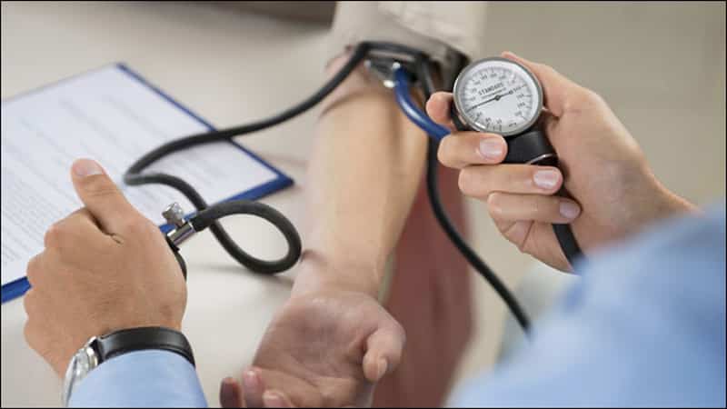 How does buckwheat affect blood pressure: does it raise or lower?