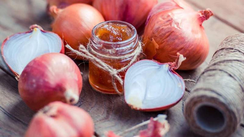 How to use onion peels for prostatitis: traditional medicine recipes for men