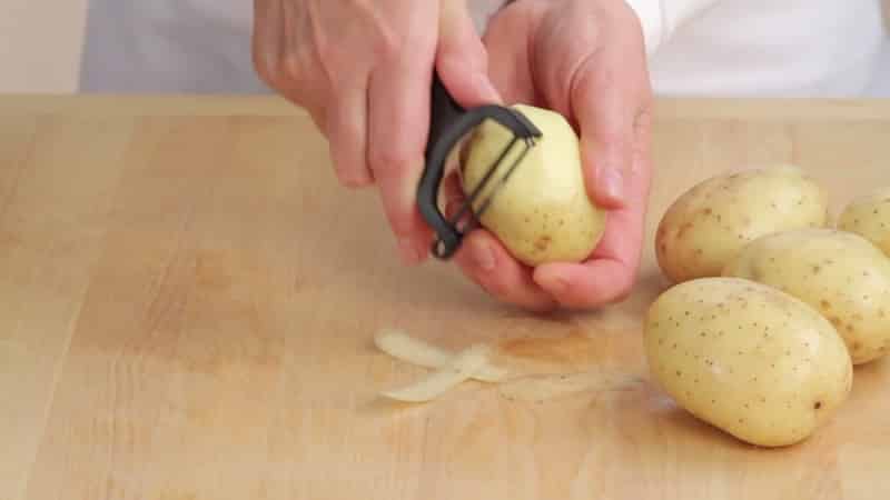 For which plants can potato peelings be used as fertilizer?