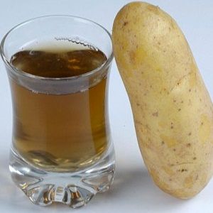 Treating the stomach with potato juice