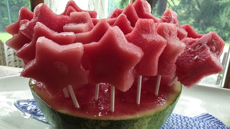 Is it possible to freeze watermelon and how to do it in different ways