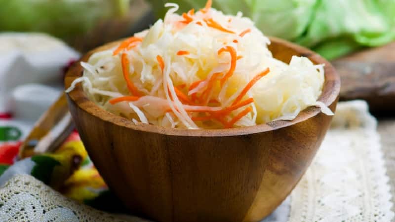 Amazing pickled sweet and sour cabbage: step-by-step recipes