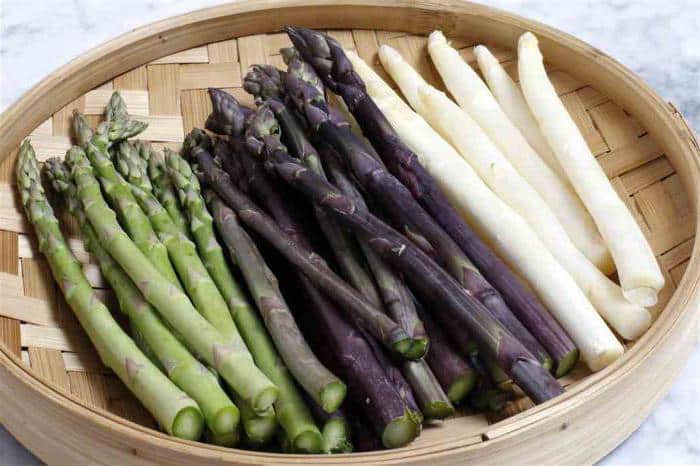 Varieties of asparagus: thin-leaved, Argentel and others