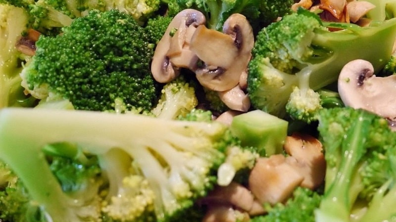 Simple and tasty DIY broccoli preparations for the winter