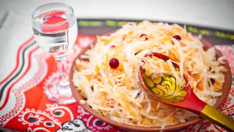 What to do with frozen cabbage and can it be salted?