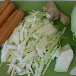 How to deliciously and simply prepare sauerkraut with ginger