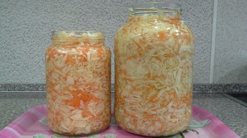 How to prepare cabbage with aspirin for the winter in a 3-liter jar, tasty and simple