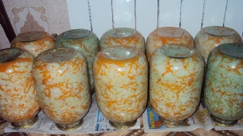 How to prepare cabbage with aspirin for the winter in a 3-liter jar, tasty and simple