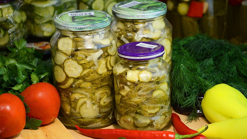 Secrets of preserving sliced ​​cucumbers for the winter: recipes without sterilization with garlic