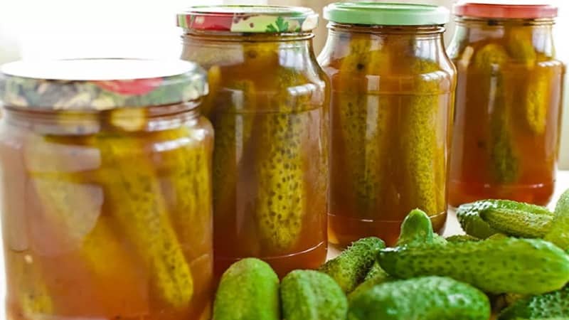 Awesome recipes for winter cucumbers with chili ketchup in liter jars