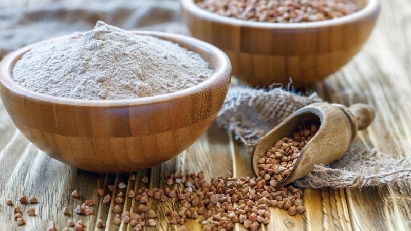 The benefits of buckwheat flour with kefir in the morning and how to properly prepare and drink such a cocktail