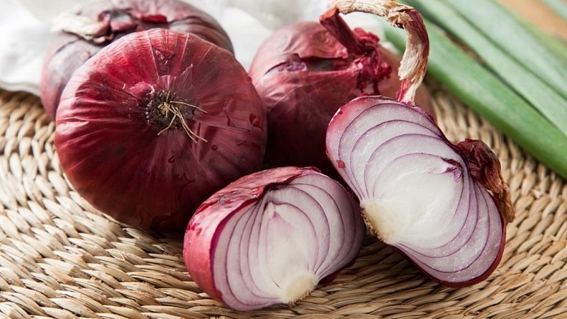 Sweet, spicy and moderately spicy purple onions and their varieties