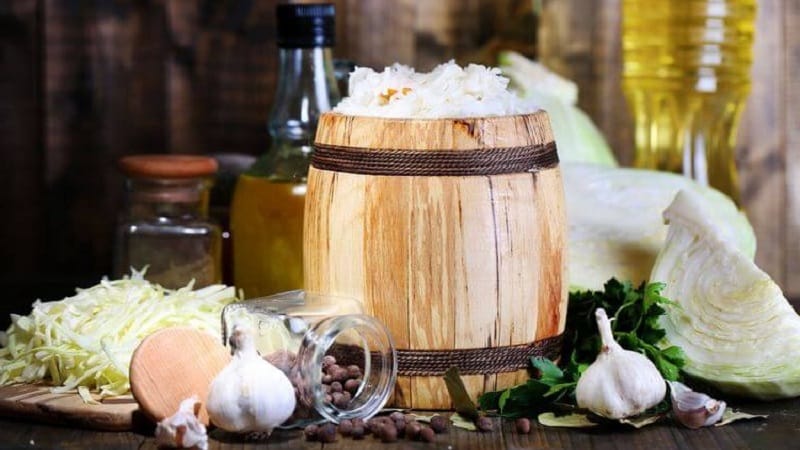 Cabbage pickled in a barrel: recipes and useful tips