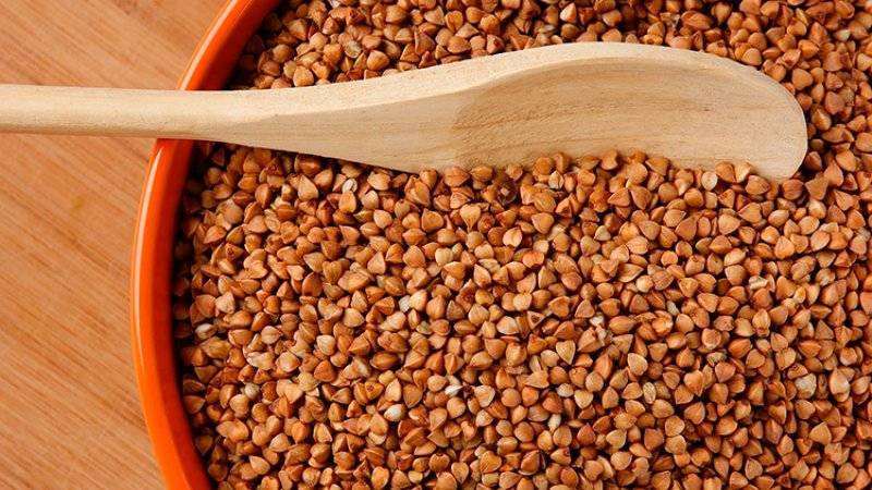 Is raw buckwheat healthy and can it be eaten in this form?