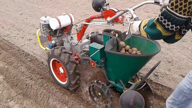 Review of potato planters for a walk-behind tractor and how to make it yourself