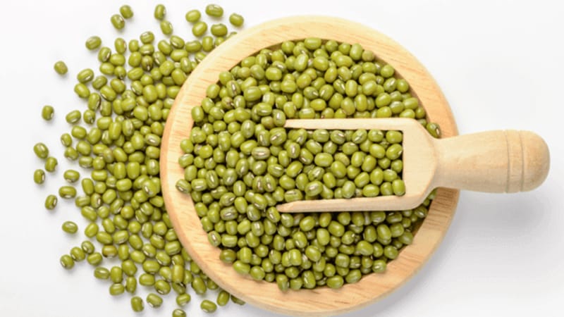 What are beans and how are they different from kidney beans?