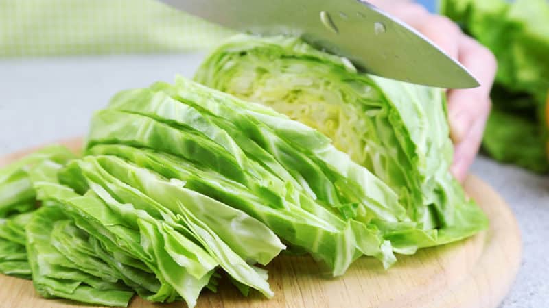 Chemical composition and calorie content of boiled cabbage, rules for its preparation