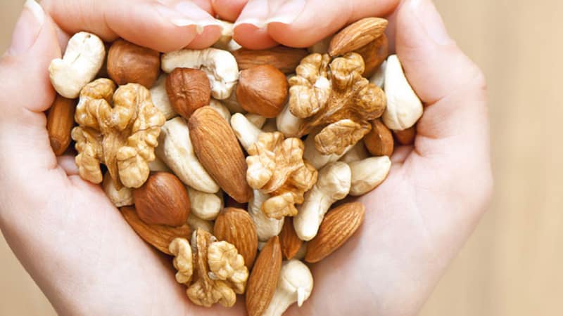 What nuts are the healthiest for women?